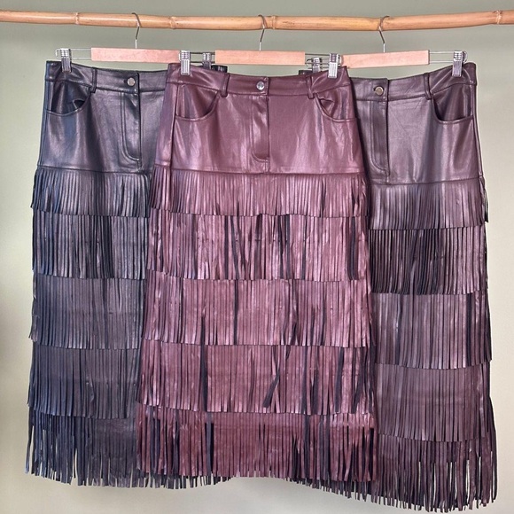 Made in Italy Fringe Faux Leather Skirt - Picture 1 of 2